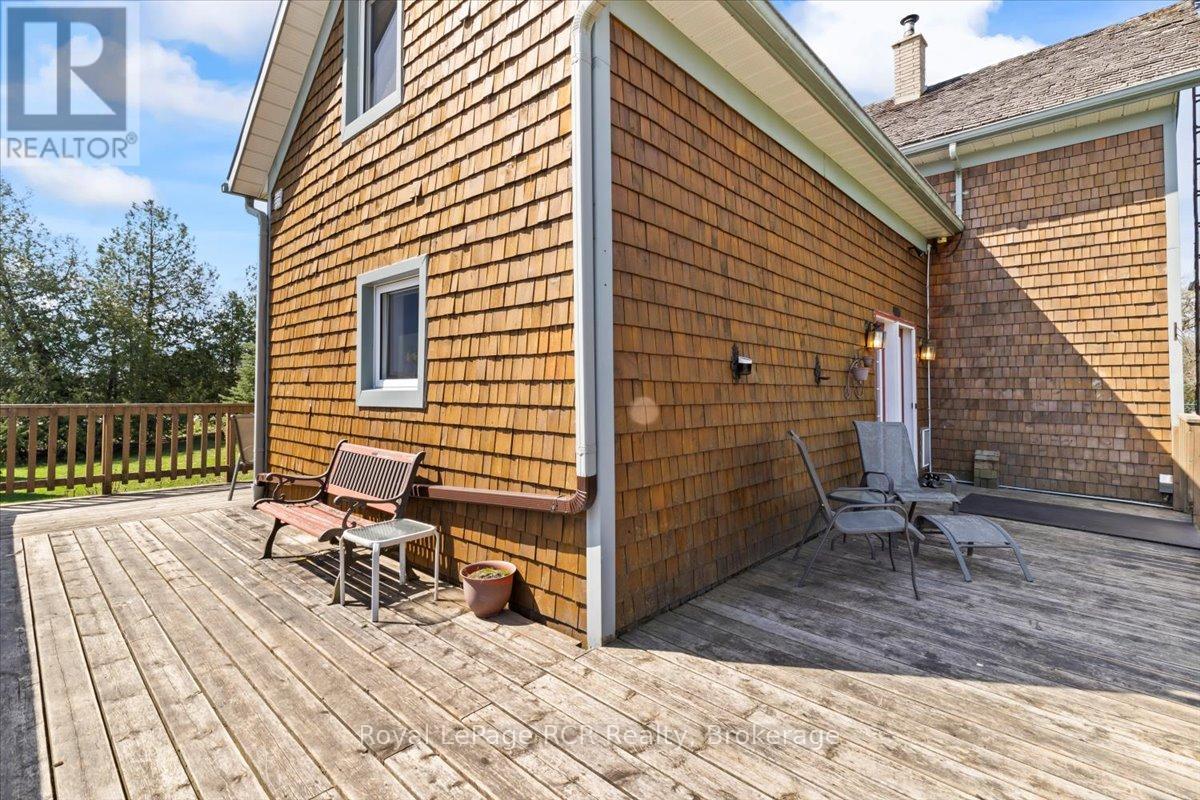 382007 Concession 4 Ndr, West Grey, Ontario  N4N 3B9 - Photo 21 - X12111150