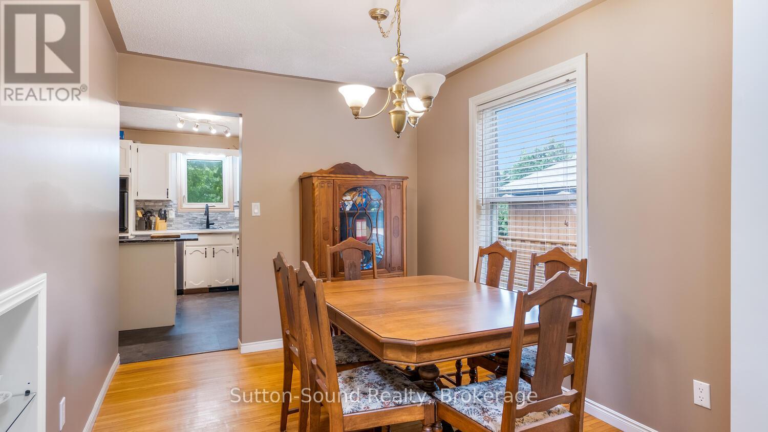 105 Boundary Road, Chatsworth, Ontario  N0H 1G0 - Photo 18 - X12111154