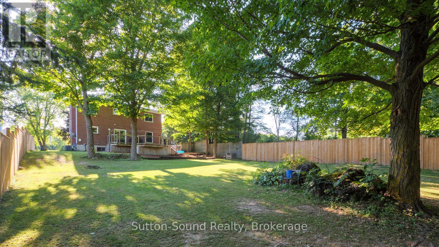 105 Boundary Road, Chatsworth, Ontario  N0H 1G0 - Photo 2 - X12111154