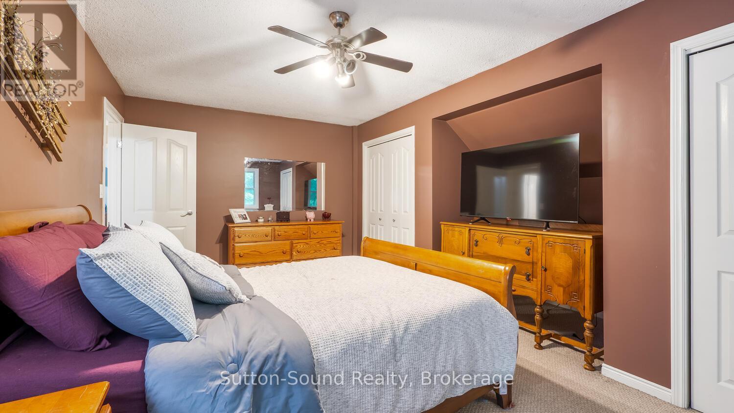 105 Boundary Road, Chatsworth, Ontario  N0H 1G0 - Photo 34 - X12111154