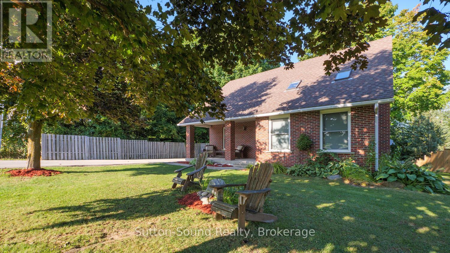105 Boundary Road, Chatsworth, Ontario  N0H 1G0 - Photo 5 - X12111154