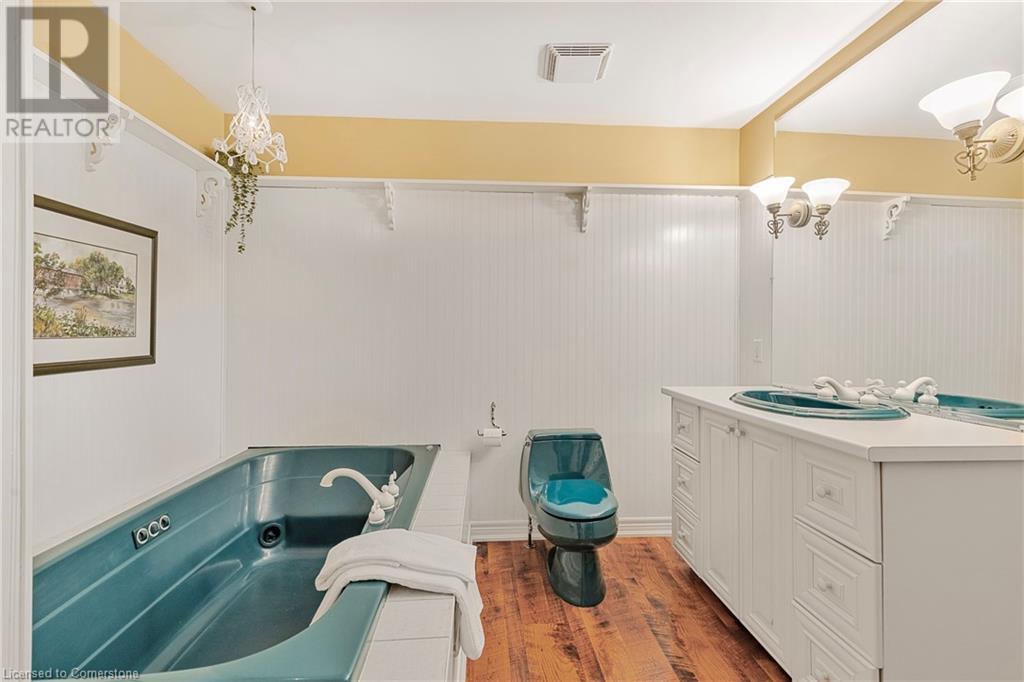 21 Raglan Street, Waterdown, Ontario  L0R 2H0 - Photo 14 - 40710890