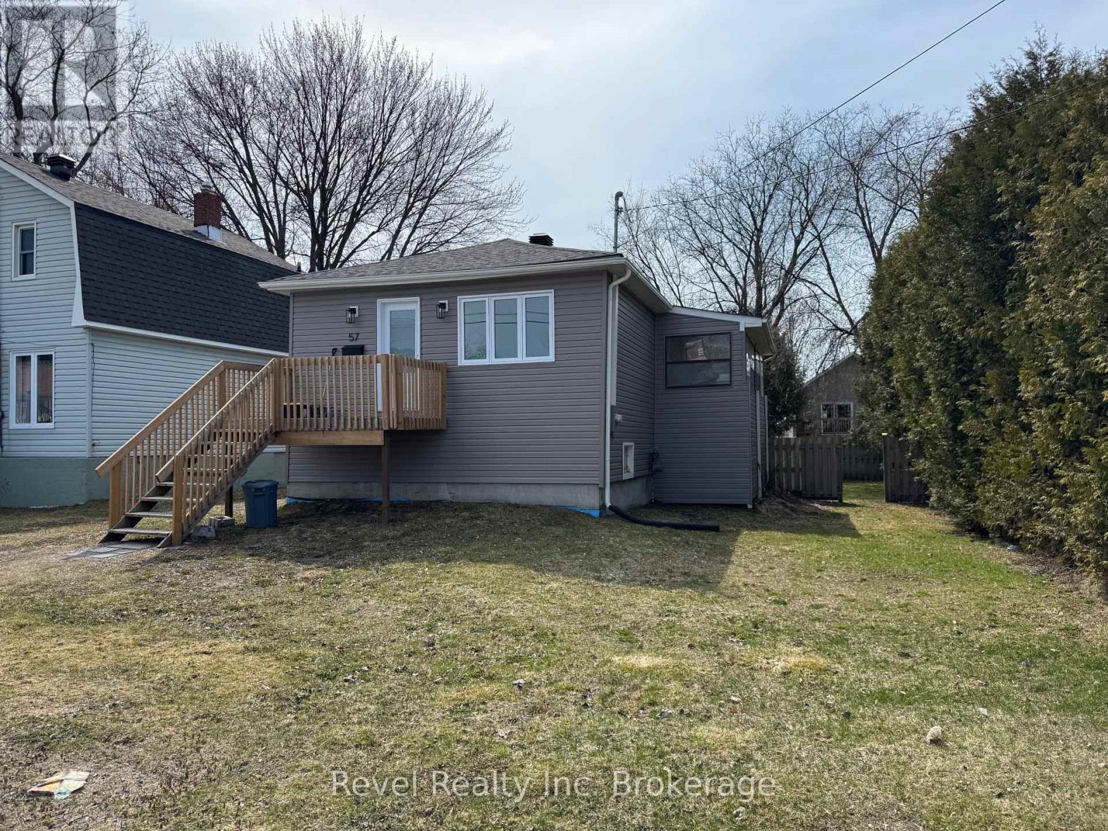 57 Nelson Avenue, North Bay, Ontario  P1A 1Z7 - Photo 2 - X12050637