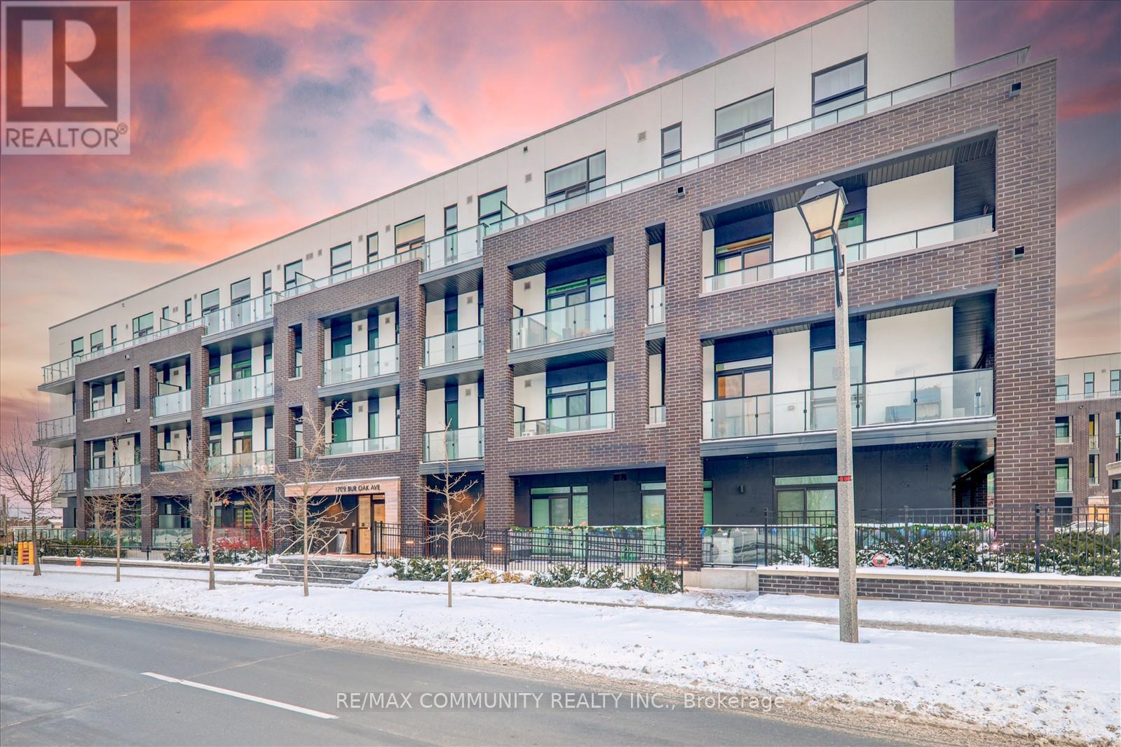 Property at 206 - 1709 BUR OAK AVENUE image 5