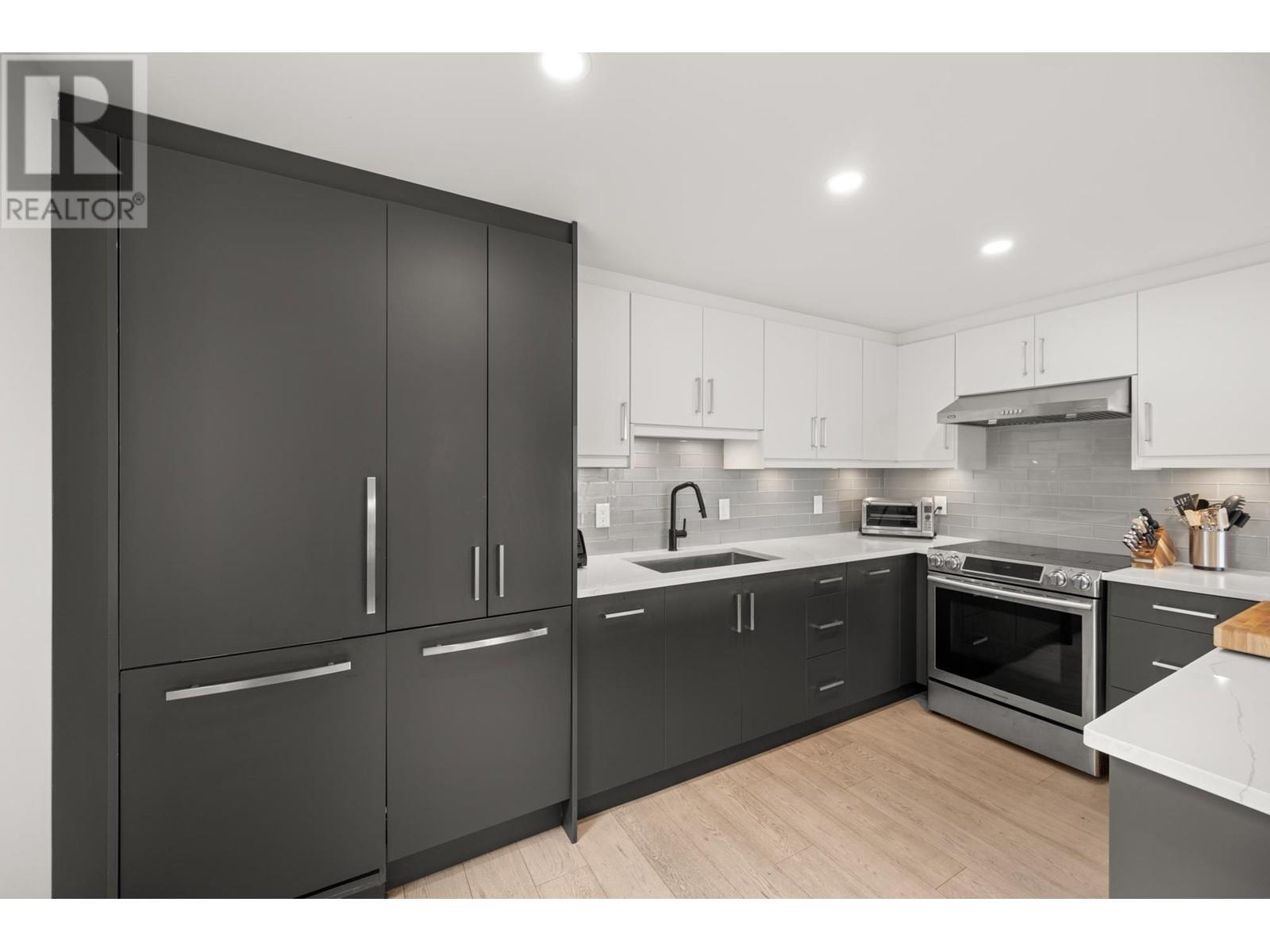 409 1350 View Crescent, Tsawwassen, British Columbia  V4L 2K3 - Photo 11 - R2995562