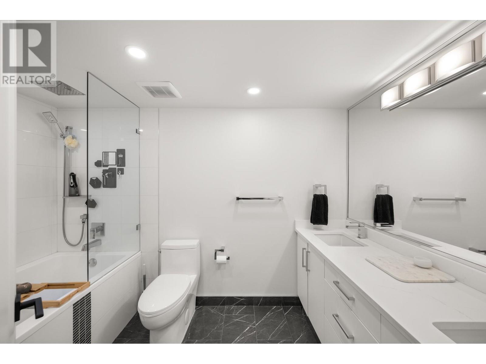 409 1350 View Crescent, Tsawwassen, British Columbia  V4L 2K3 - Photo 21 - R2995562