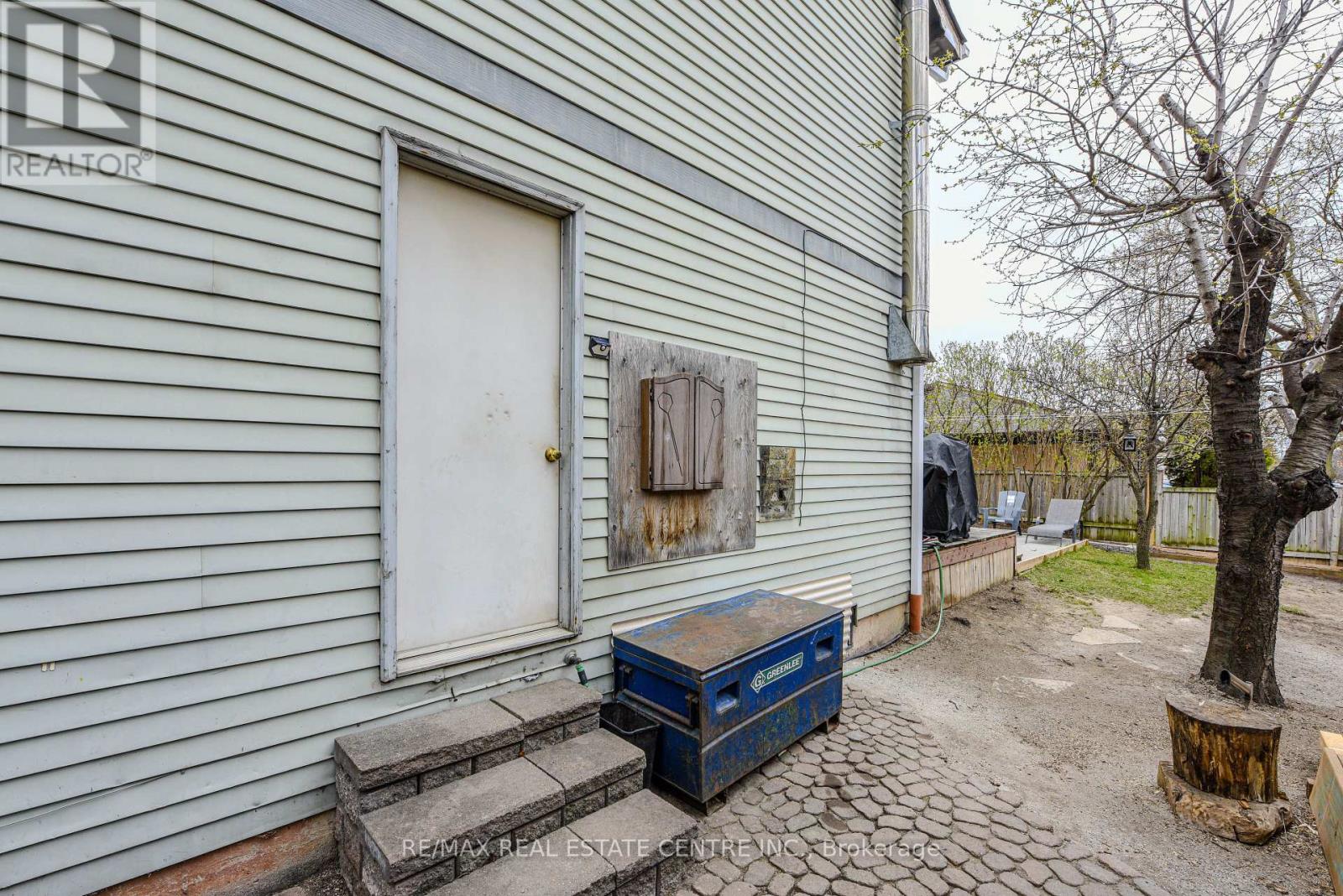 2 Charters Road, Brampton, Ontario  L6V 2S5 - Photo 42 - W12111141