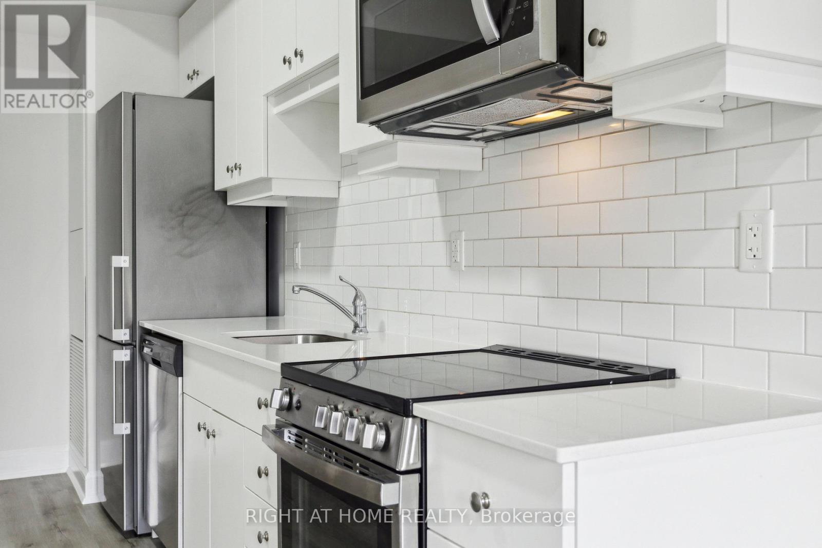 608 - 243 Northfield Drive E, Waterloo, Ontario  N2K 0H2 - Photo 10 - X12111138