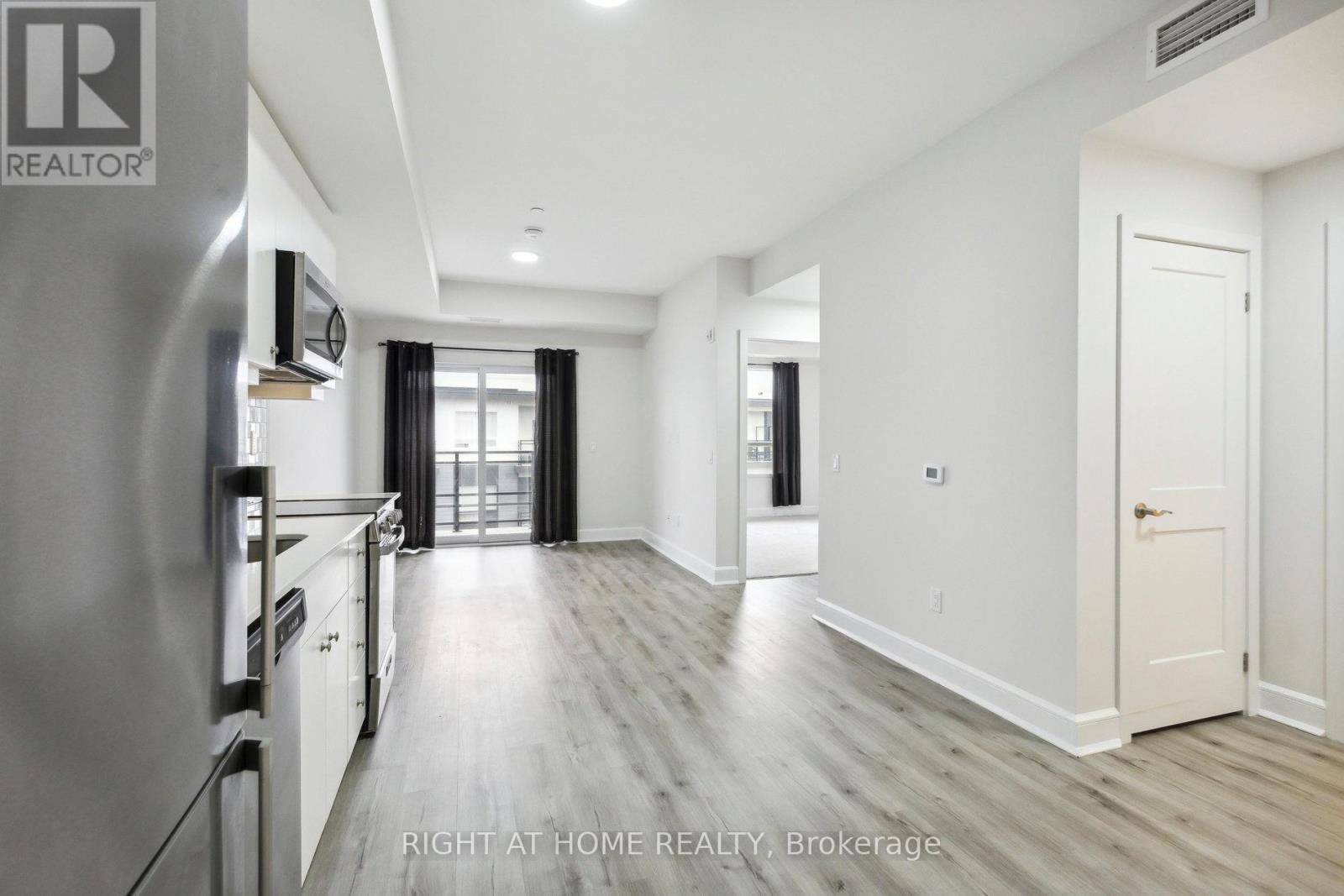 608 - 243 Northfield Drive E, Waterloo, Ontario  N2K 0H2 - Photo 9 - X12111138