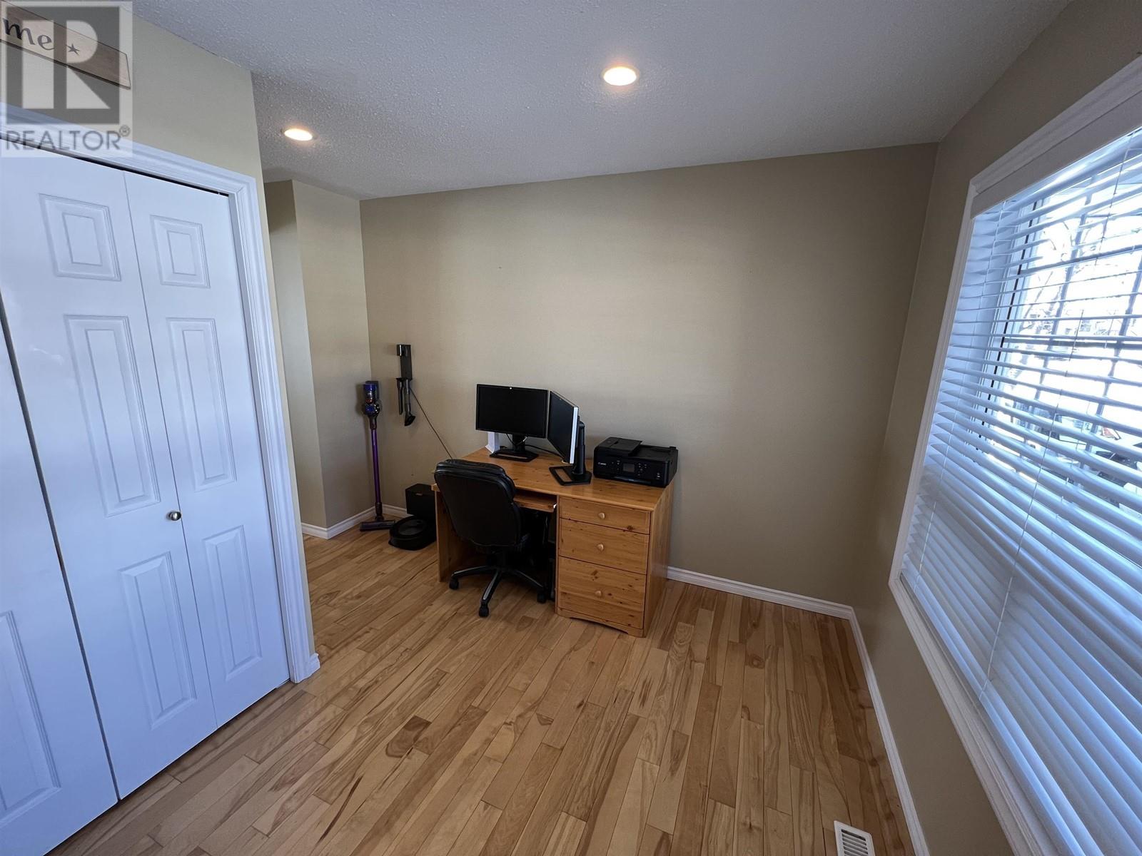 5508 Minnaker Crescent, Fort Nelson, British Columbia  V0C 1R0 - Photo 17 - R2987453