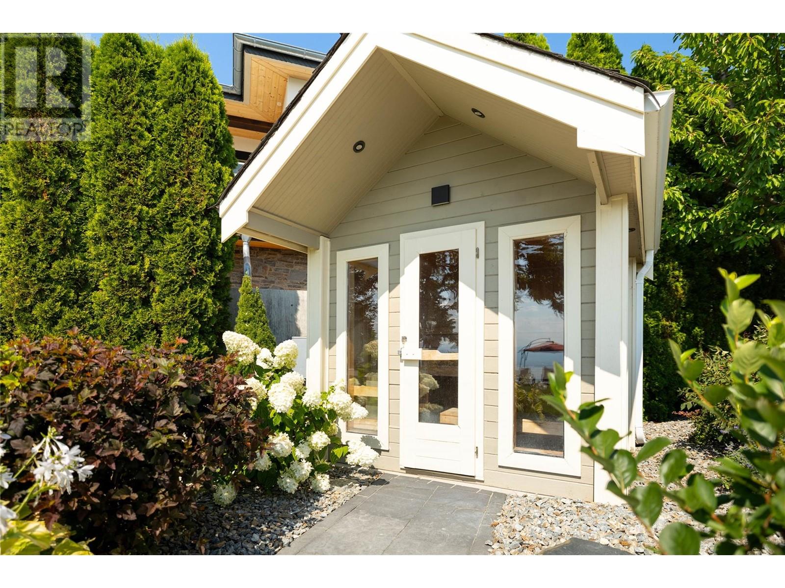 3908 Bluebird Road Kelowna Photo 46