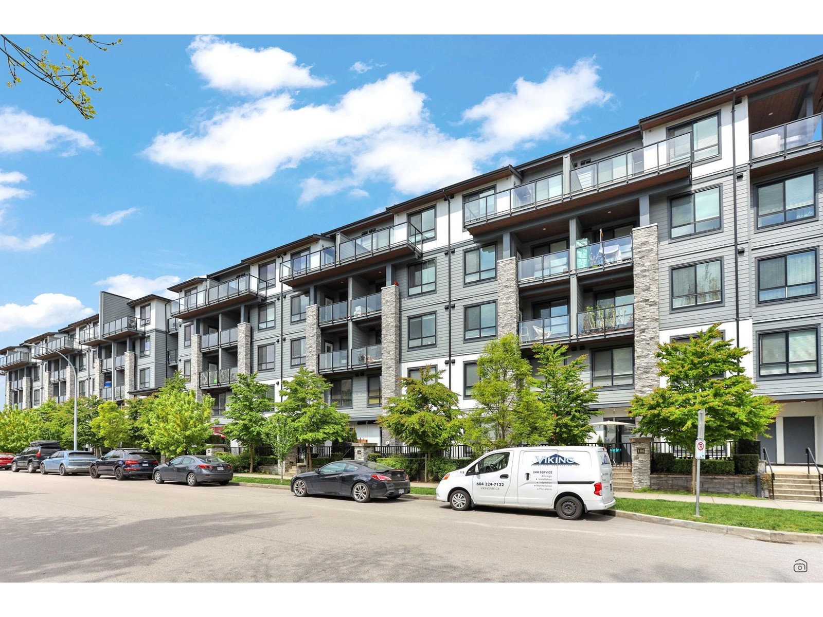 319 15351 101 Avenue, Surrey, British Columbia  V3R 0G2 - Photo 1 - R2992170