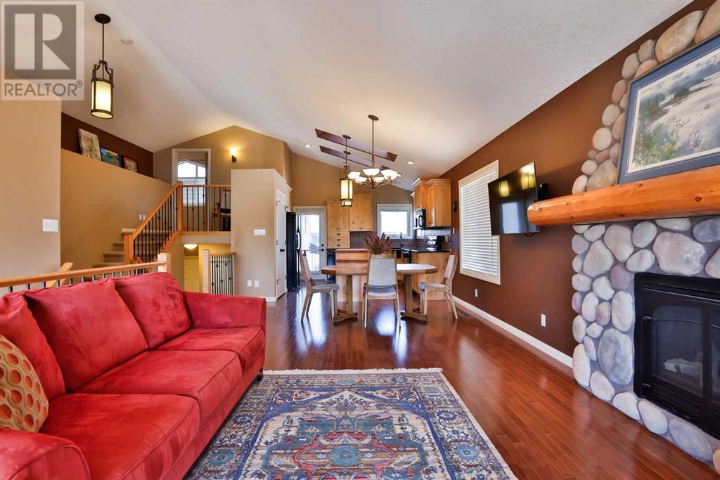 Property at 211 Riverstone Boulevard W image 5