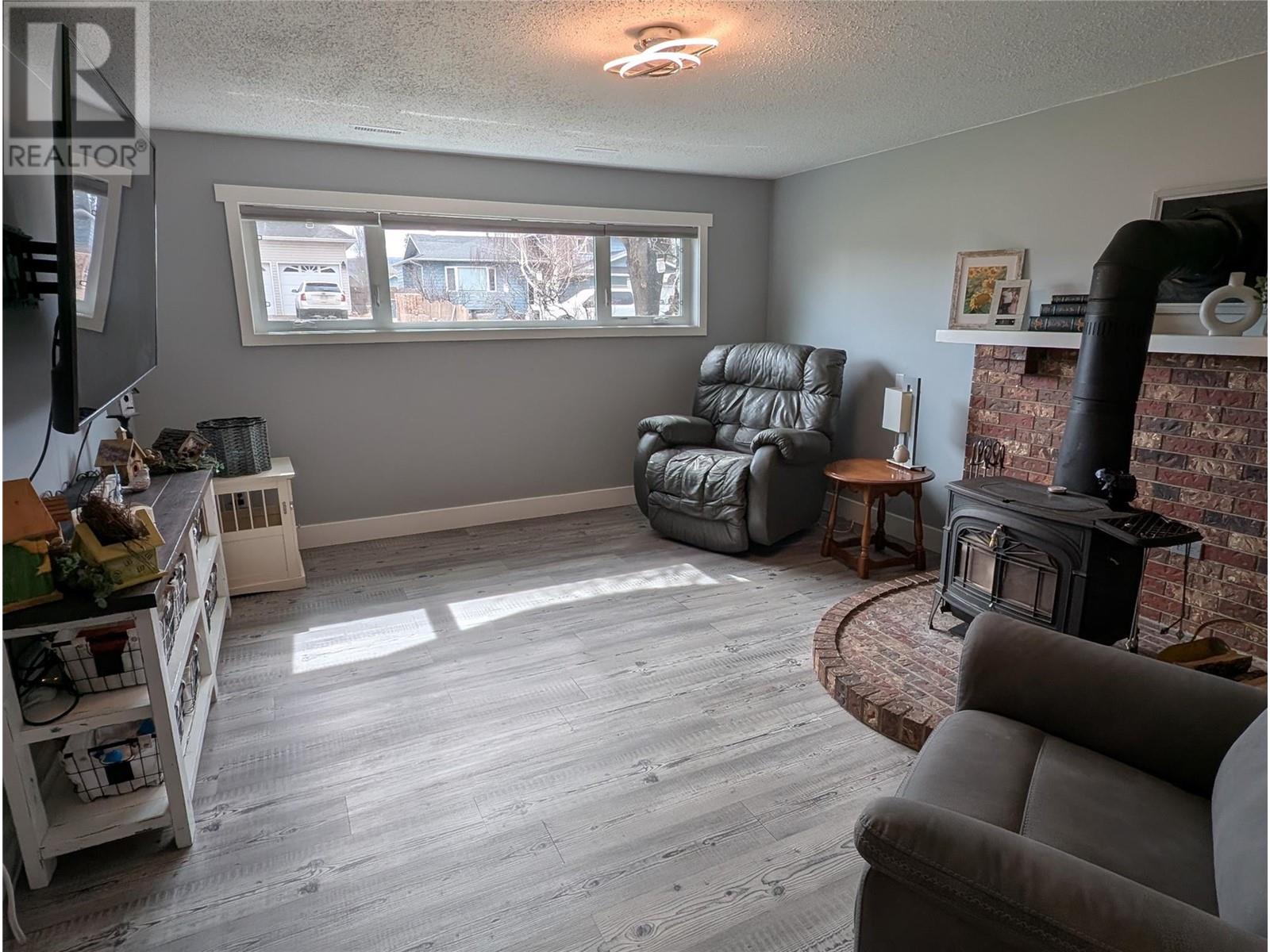 1532 109 Avenue, Dawson Creek, British Columbia  V1G 2V2 - Photo 19 - 10344690