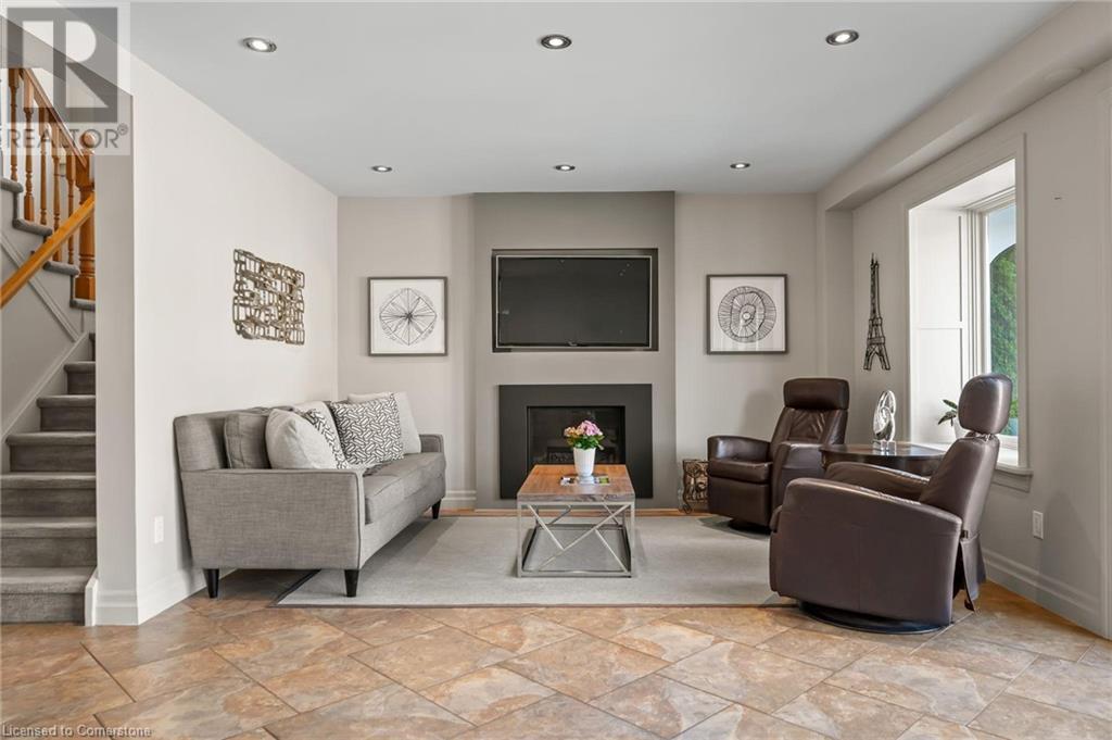 Property at 71 PTARMIGAN Drive image 5