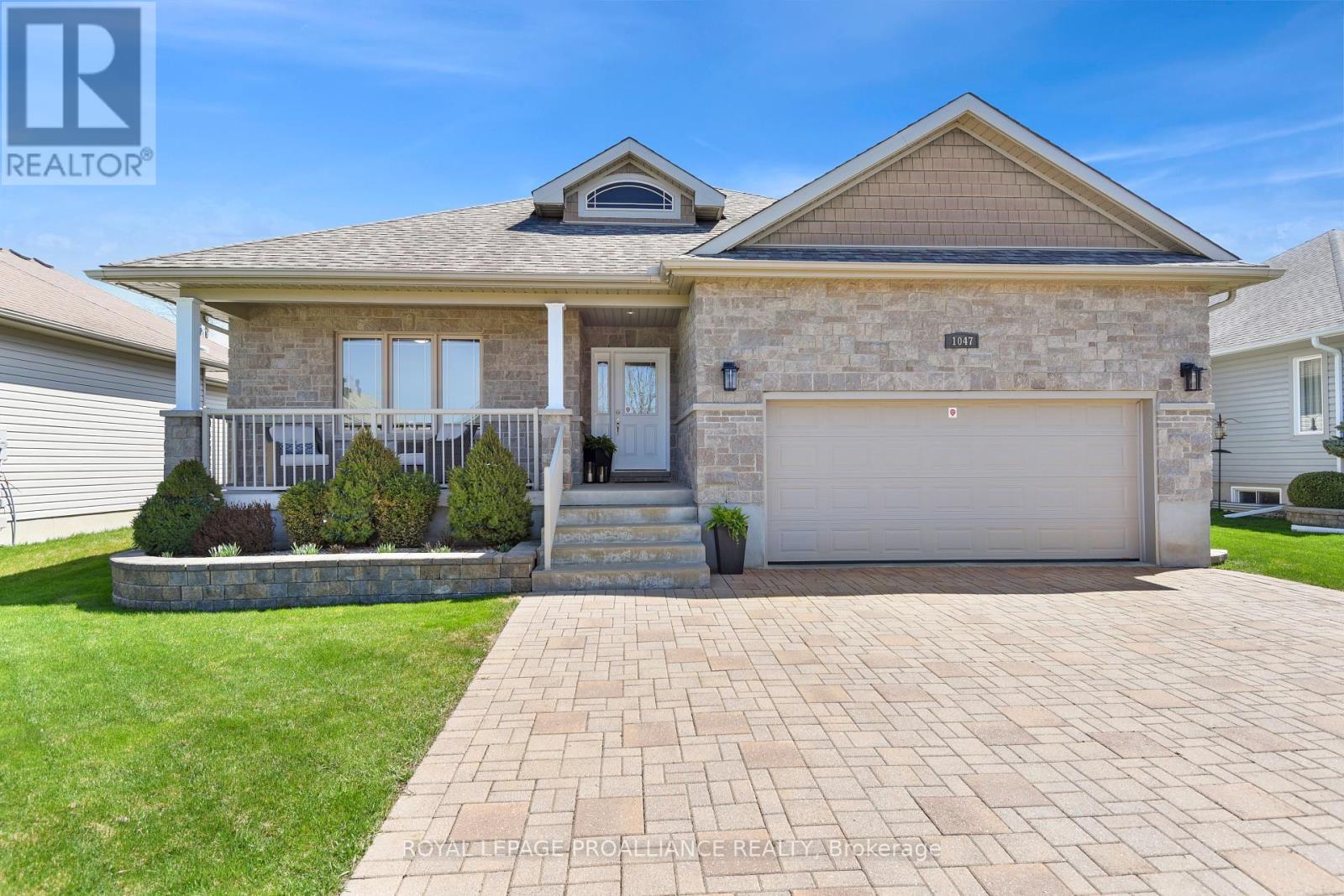 Property at 1047 FITZSIMMONS DRIVE image 1