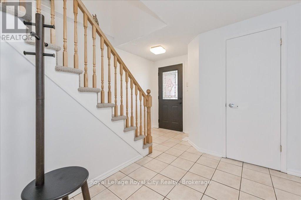 Property at 22 ROBERTSON STREET image 5