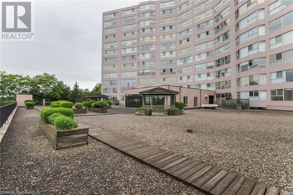 7 Gale Crescent Unit# 711, St. Catharines, Ontario  L2R 7M8 - Photo 3 - 40712754