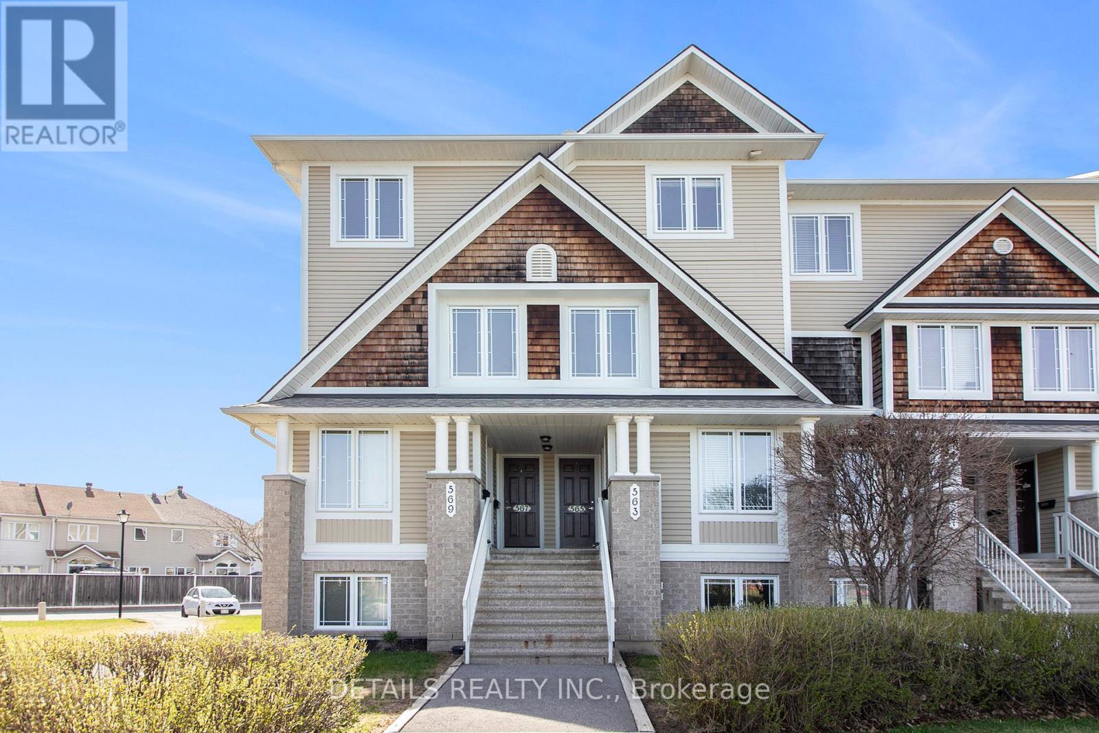 Property at 565 LAKERIDGE DRIVE image 1