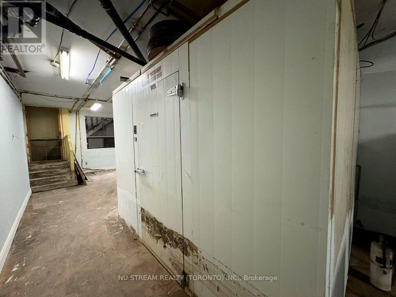 688 Gerrard Street, Toronto, Ontario  M4M 1Y3 - Photo 13 - E12111179