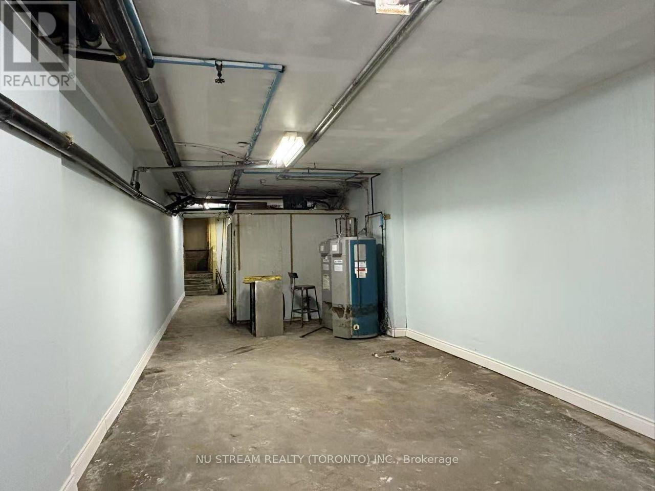 688 Gerrard Street, Toronto, Ontario  M4M 1Y3 - Photo 9 - E12111179