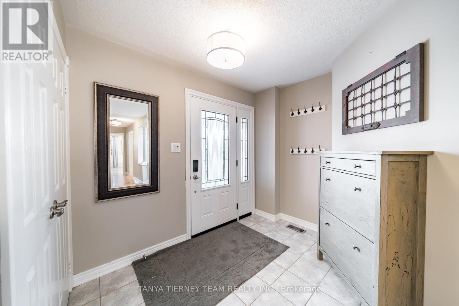 Property at 8 NATHAN AVENUE image 4