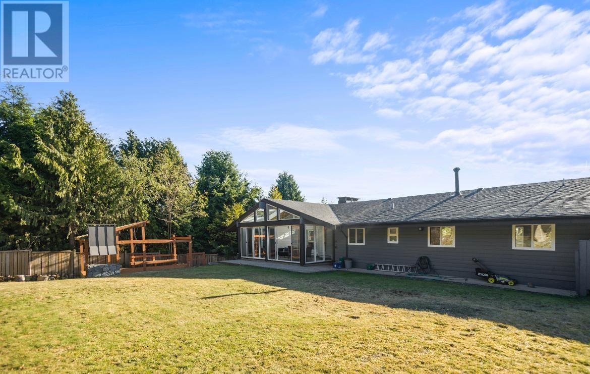 Property at 1257 CHARTWELL PLACE image 3