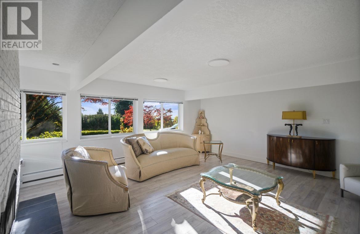 1257 Chartwell Place, West Vancouver, British Columbia  V7S 2S2 - Photo 12 - R2995610