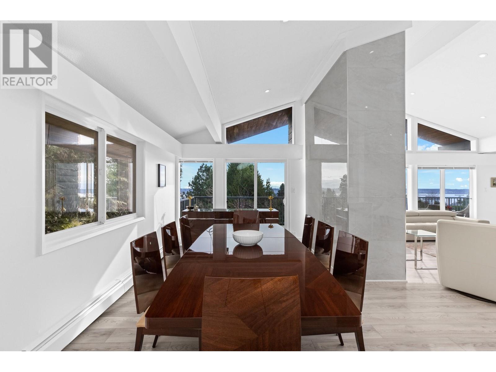 1257 Chartwell Place, West Vancouver, British Columbia  V7S 2S2 - Photo 8 - R2995610