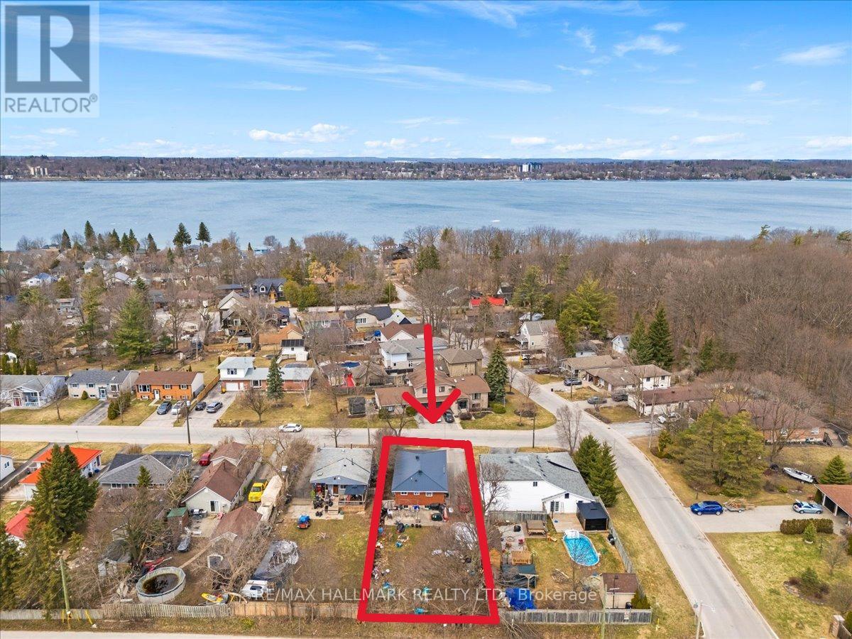 Property at 227 SOUTHVIEW ROAD image 1