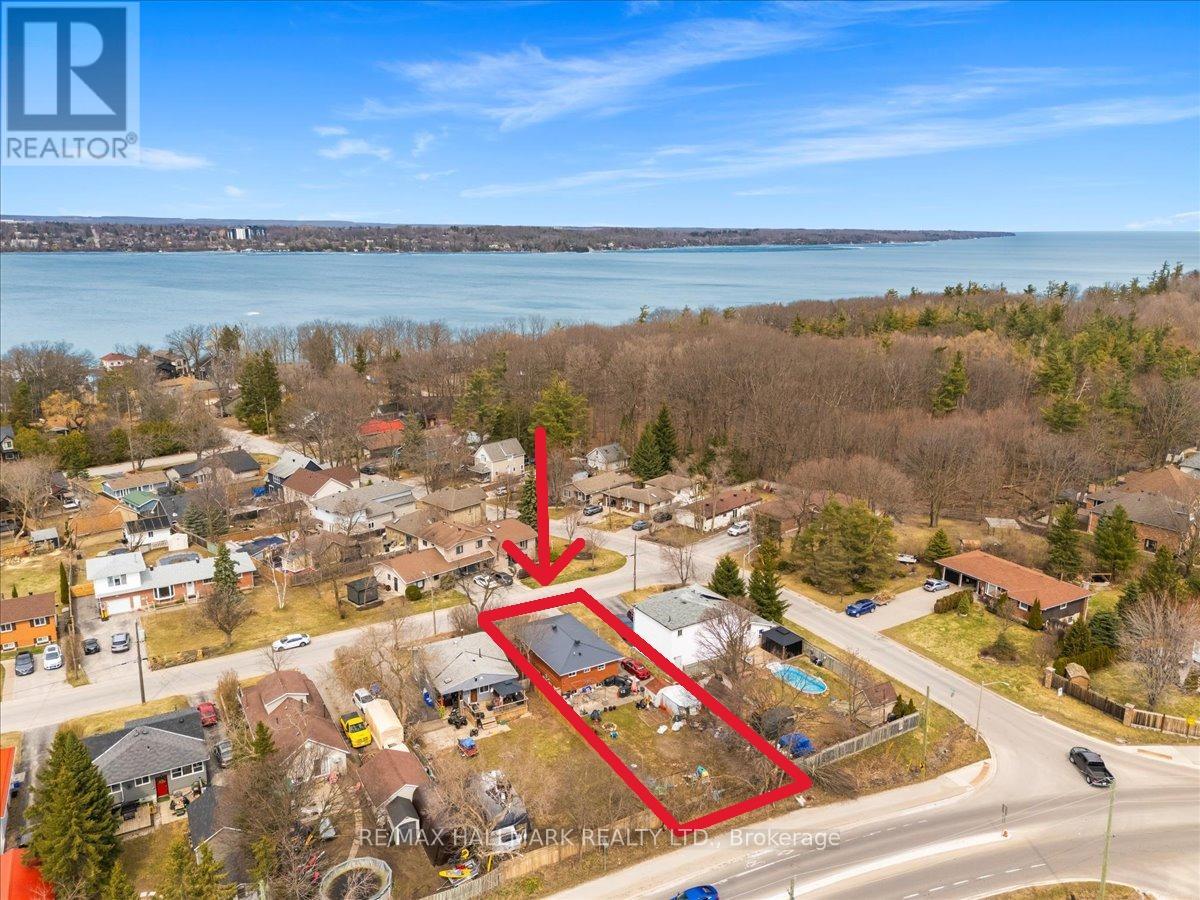 Property at 227 SOUTHVIEW ROAD image 2