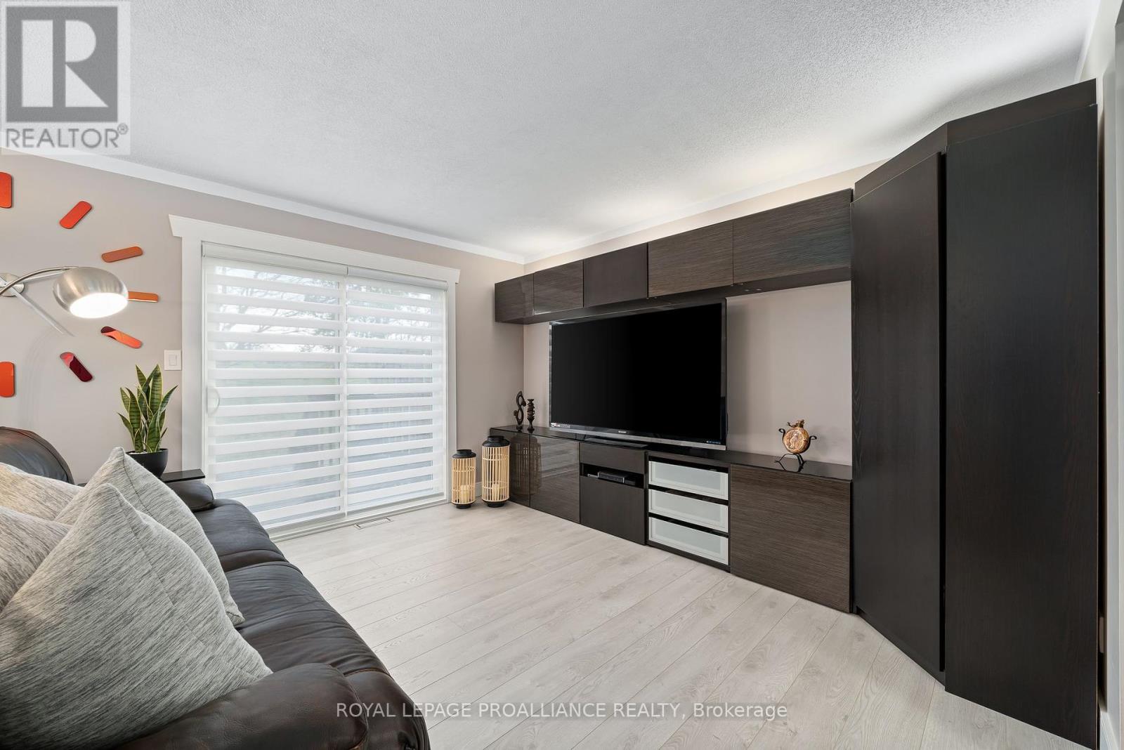 95 Progress Avenue, Belleville, Ontario  K8P 2Z3 - Photo 19 - X12105291