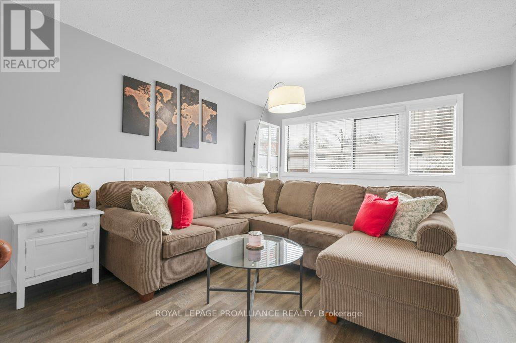 41 O'hare Street, Belleville, Ontario  K8P 4R9 - Photo 11 - X12107770
