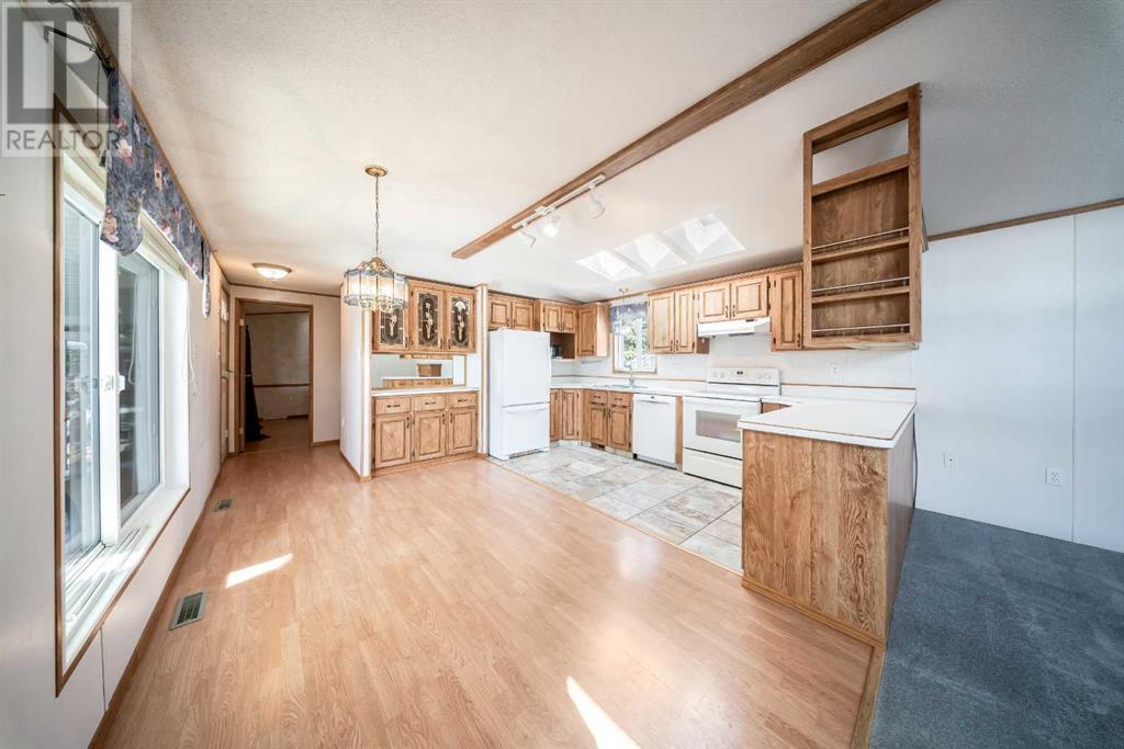 505, 37543 England Way, Rural Red Deer County, Alberta  T4S 2C3 - Photo 3 - A2216016