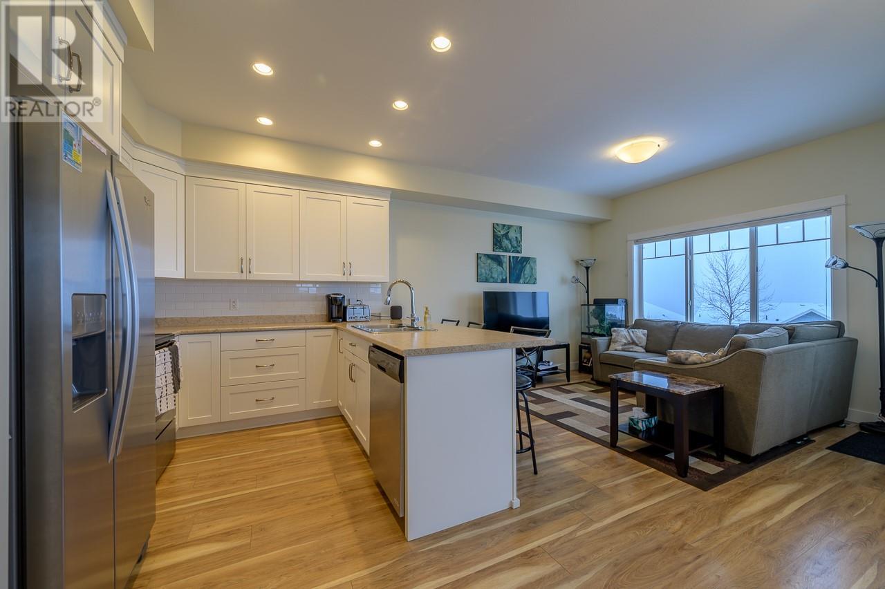 Property at 1325 Aberdeen Drive Unit# 114 image 5