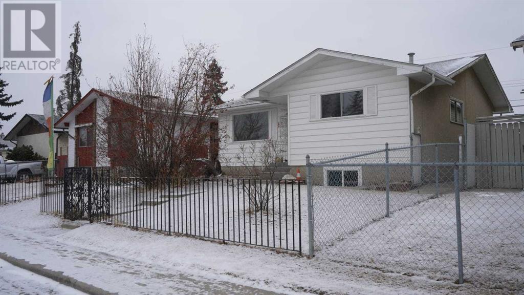 832 Marlborough Way NE, Calgary, Alberta