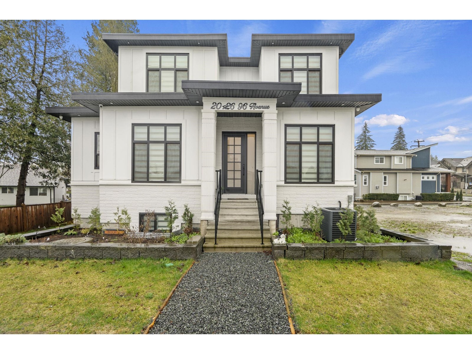 Property at 20426 96 AVENUE image 1