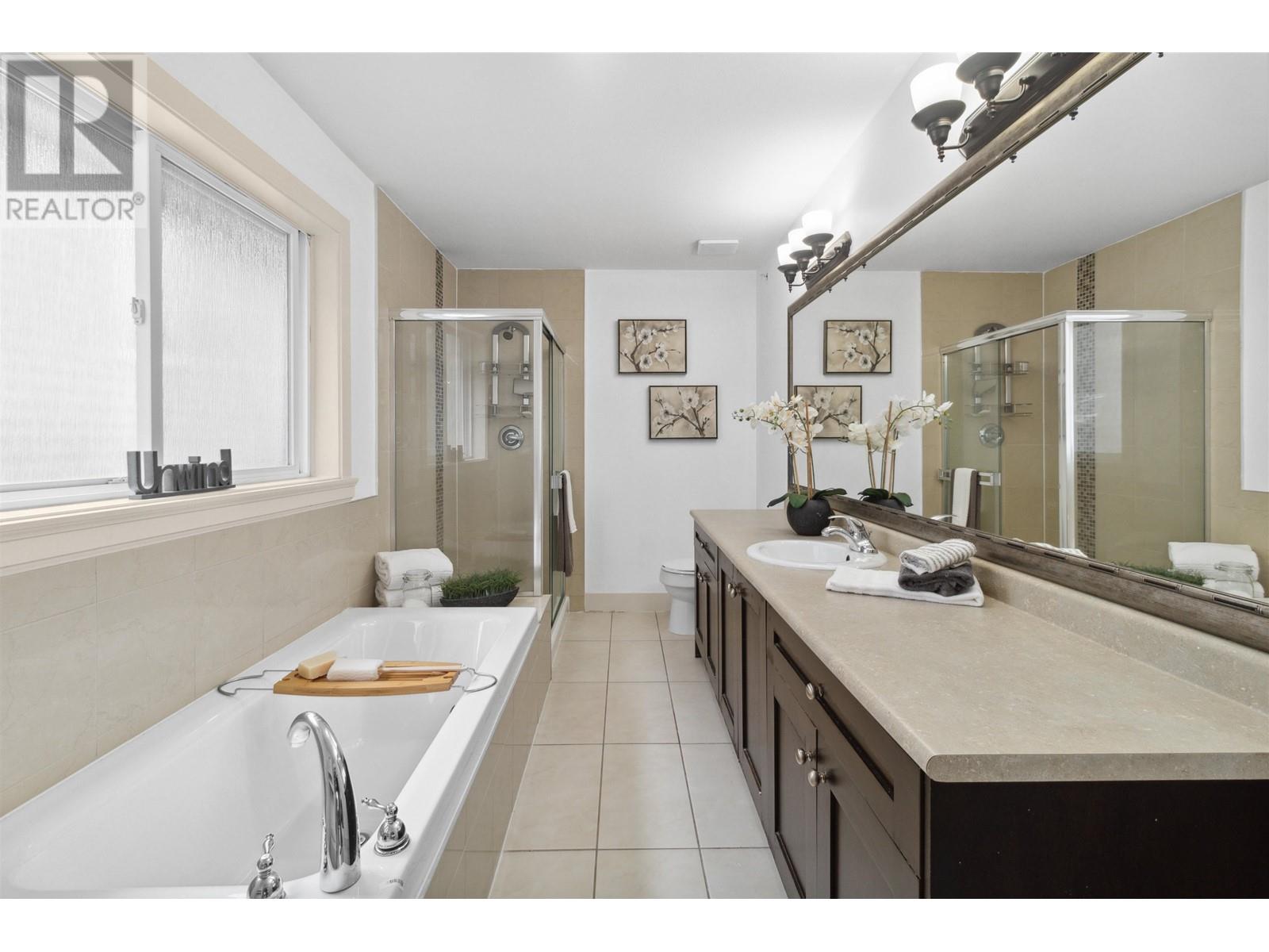 24220 103a Avenue, Maple Ridge, British Columbia  V2W 0E4 - Photo 17 - R2995888