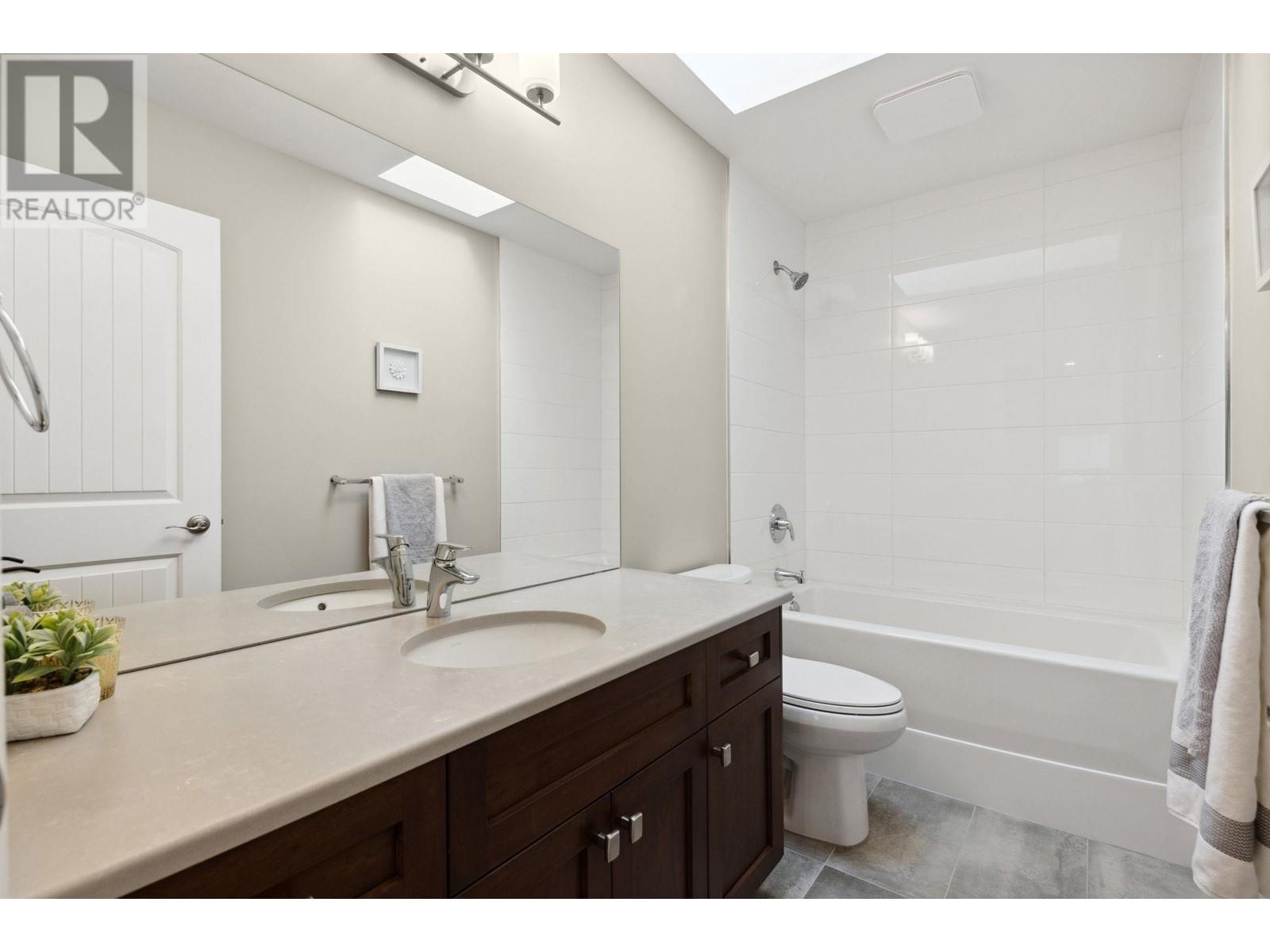3312 Mctavish Court, Coquitlam, British Columbia  V3E 2Z7 - Photo 17 - R2995932