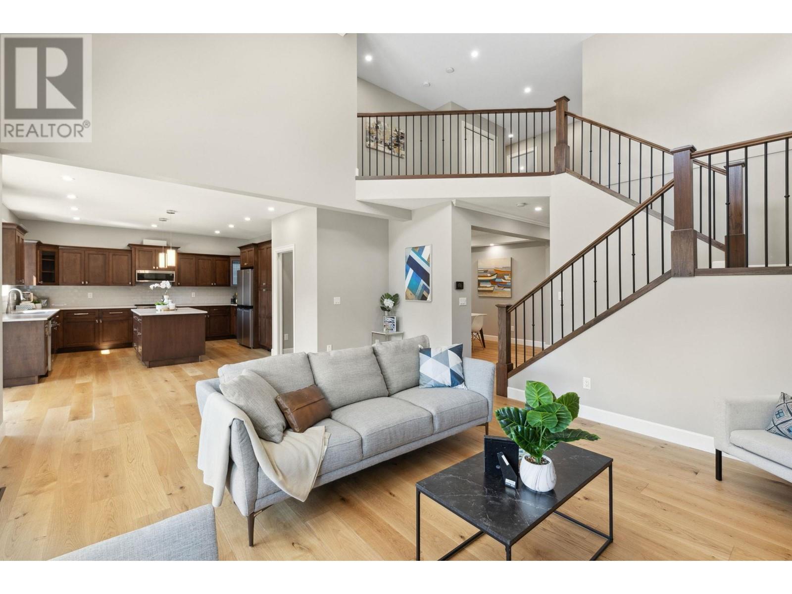 3312 Mctavish Court, Coquitlam, British Columbia  V3E 2Z7 - Photo 4 - R2995932