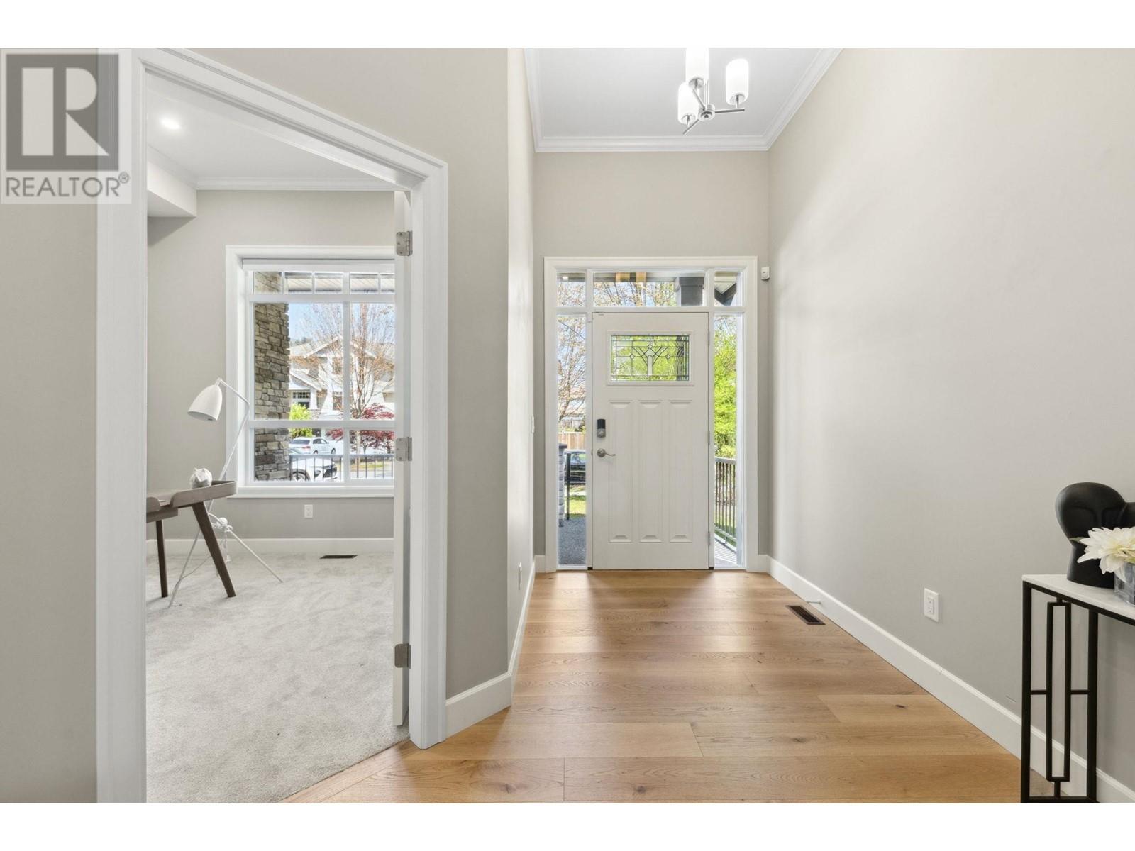 3312 Mctavish Court, Coquitlam, British Columbia  V3E 2Z7 - Photo 9 - R2995932