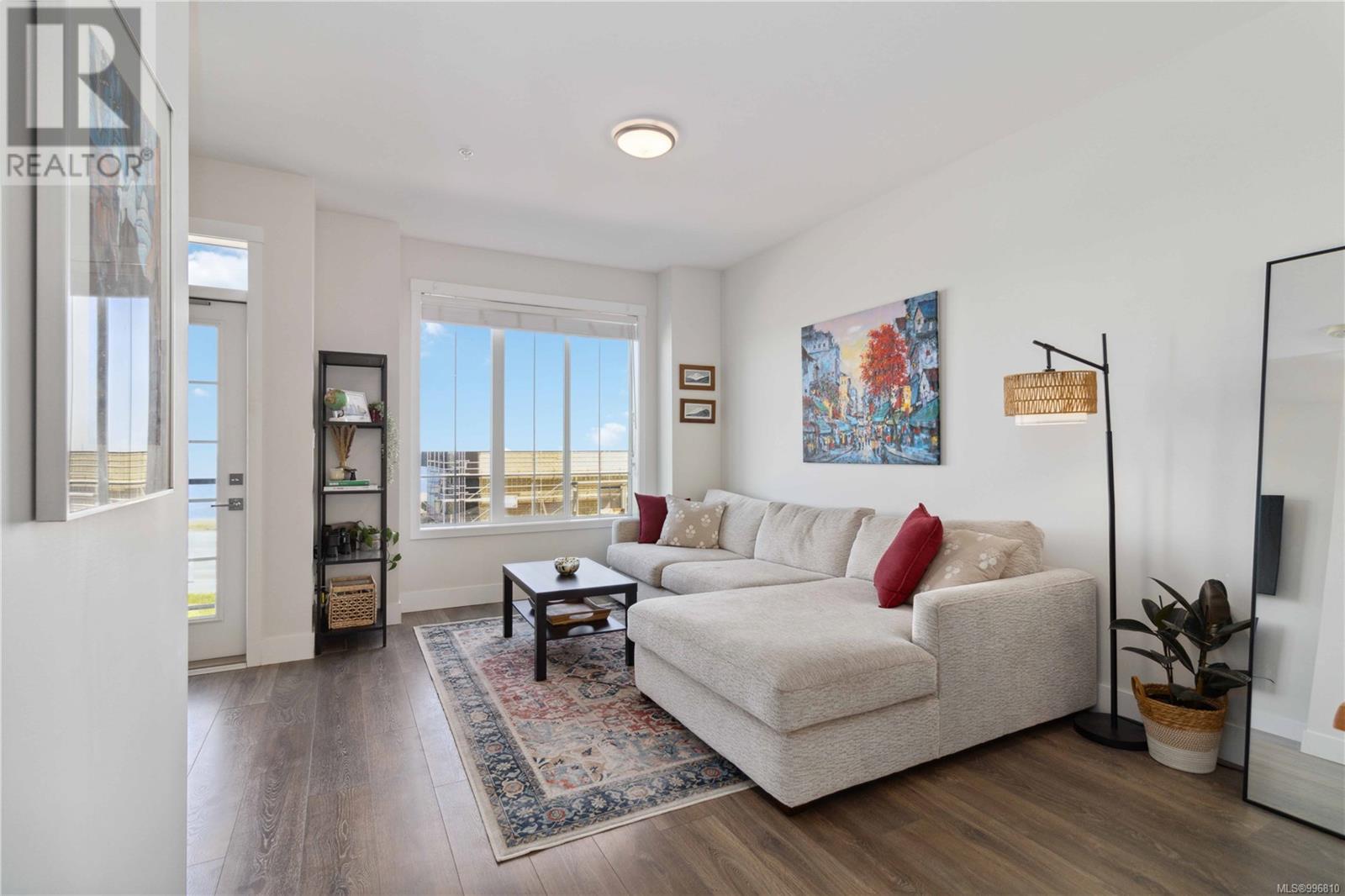 Property at 139 3501 Dunlin St image 2