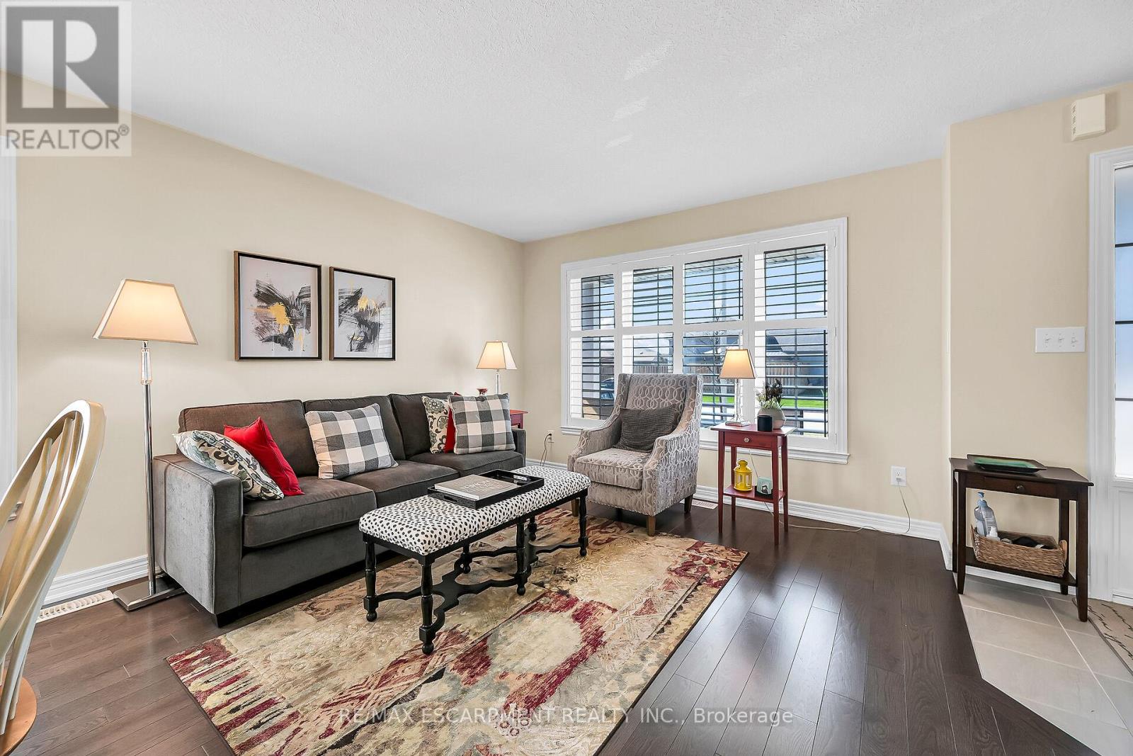 Property at 27 BONNIE DRIVE image 5