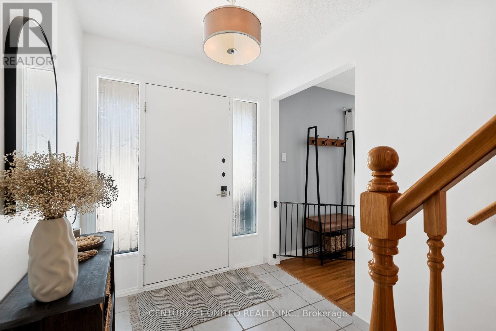 Property at 789 PARKHILL ROAD W image 5