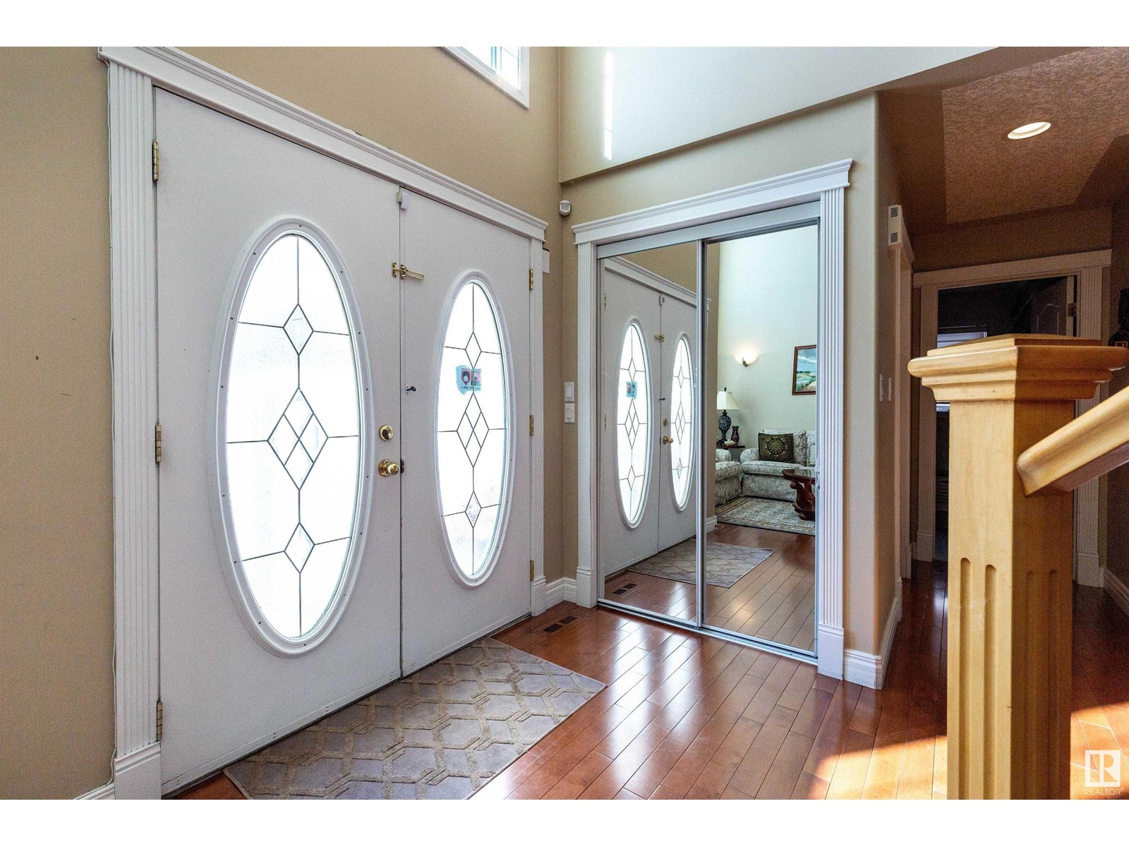 Property at 10828 6 AV SW image 2