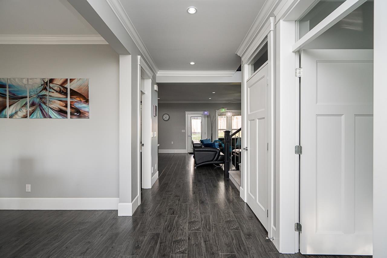 11092 River Road, Delta, British Columbia  V4C 2S4 - Photo 4 - R2995651