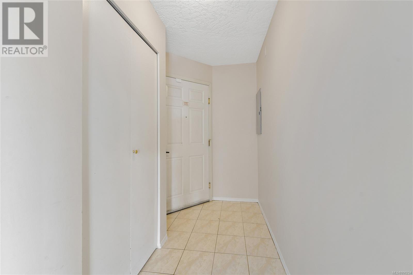 305 2511 Quadra St, Victoria, British Columbia  V8T 4E1 - Photo 18 - 996234