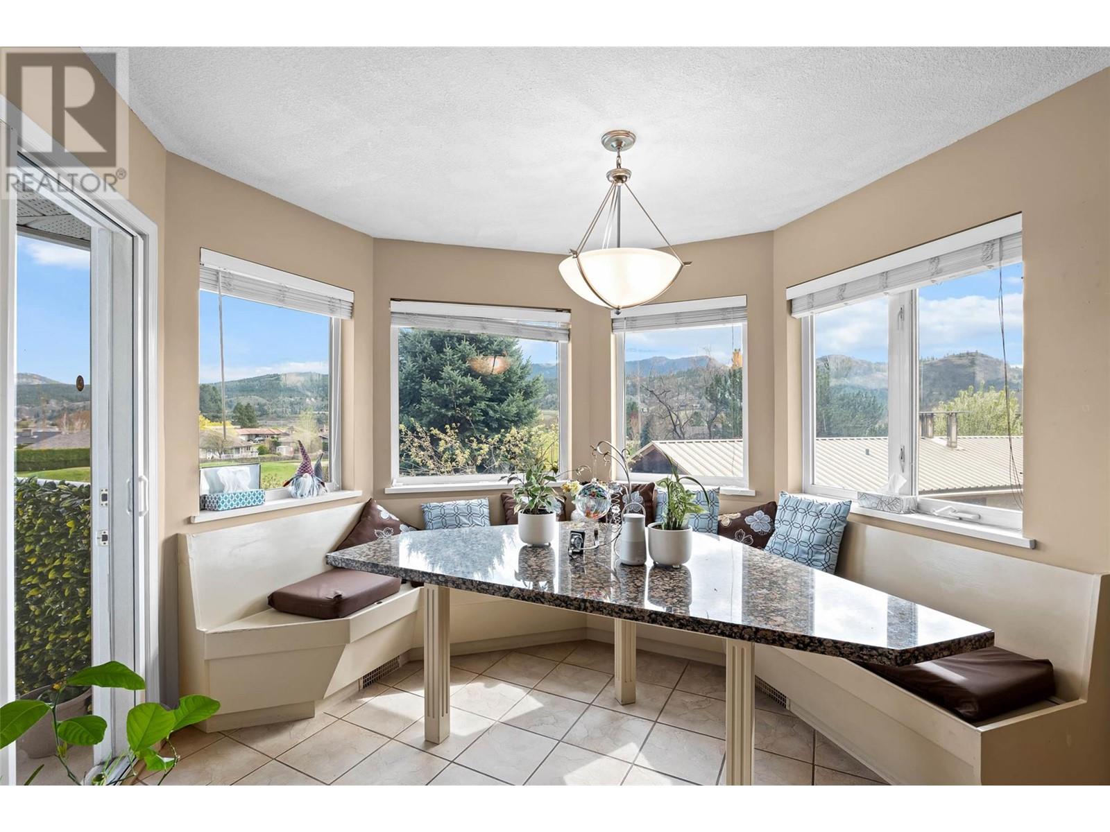 3460 Navatanee Drive, Kamloops, British Columbia  V2H 1S1 - Photo 12 - 10345518
