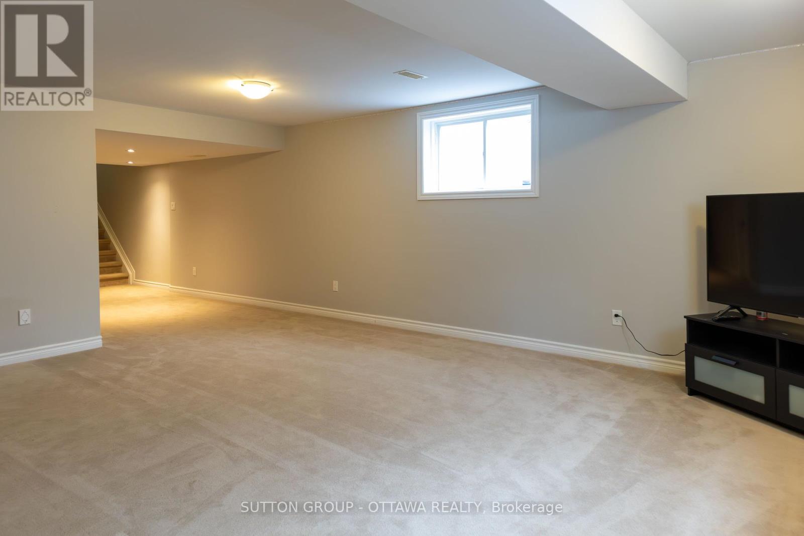 654 Moorpark Avenue, Ottawa, Ontario  K2M 0H8 - Photo 30 - X12110532