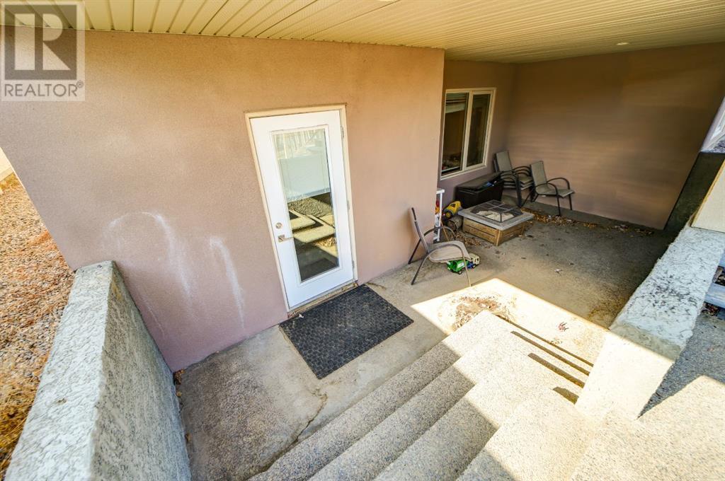 42 Waterfront Landing, Coaldale, Alberta  T1M 0B4 - Photo 46 - A2199609